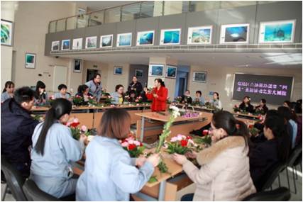 “三八”婦女節(jié)插花活動(dòng)